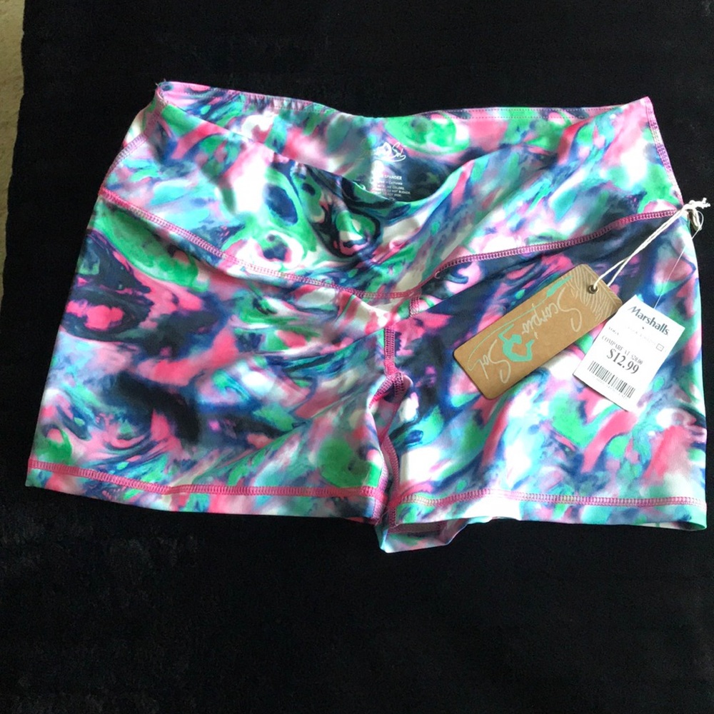 Scorpio Sol Shorts Size Large